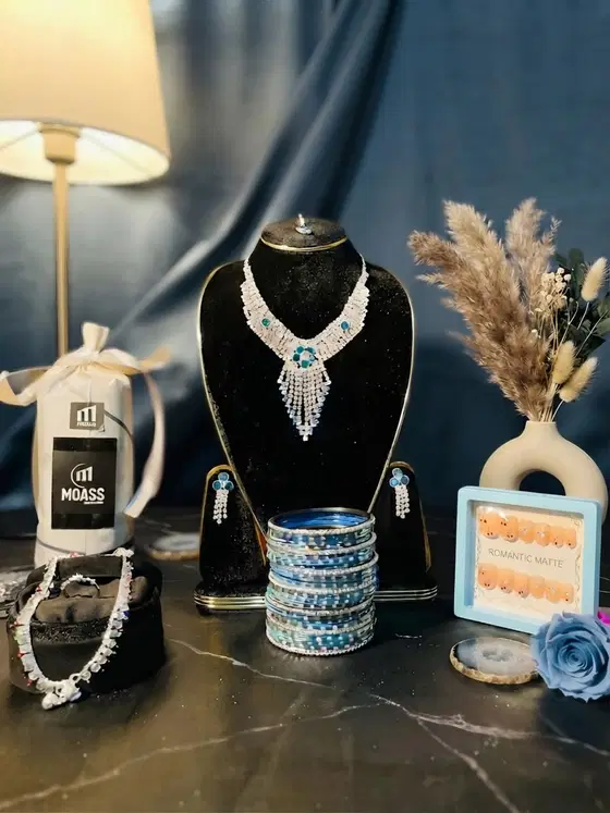 Classic Indian Diamond Cut Necklace Set