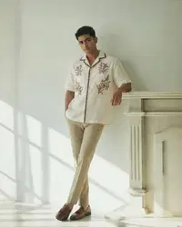 Embroidered Short-Sleeve Shirt